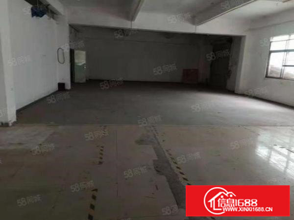 大岭山新出厂房招租楼上1500平方,现成装修办公室,天花吊顶