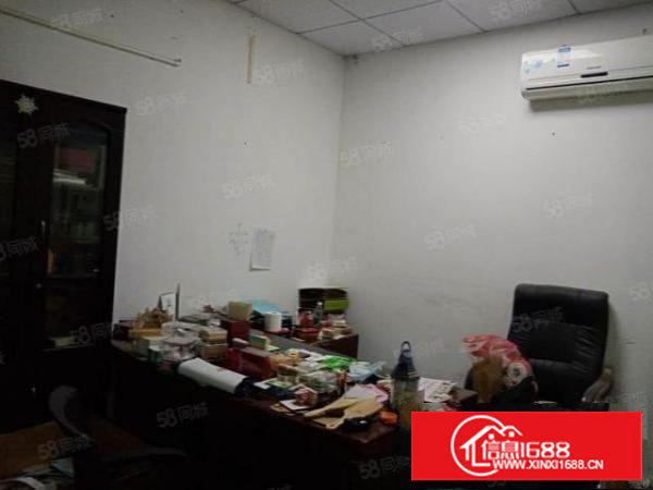 长安厦岗工区业楼上新出500平方精装修厂房出租,水电齐全