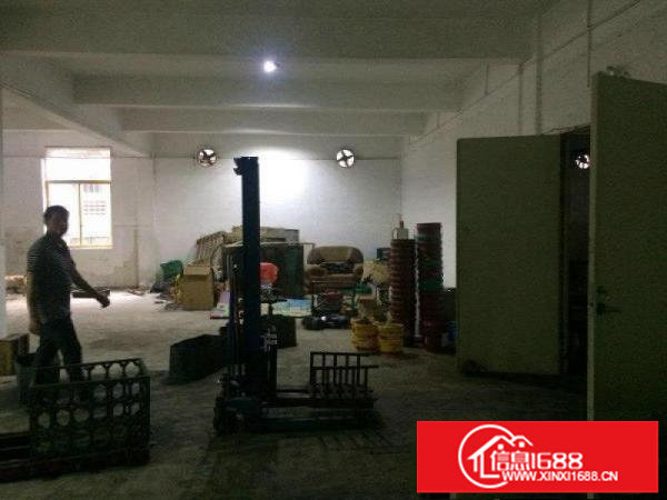 松岗松新路新出250平标准厂房出租,公摊面积小