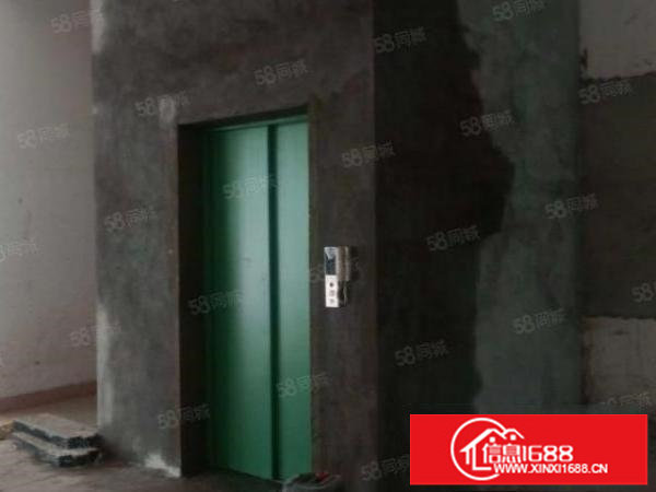 平湖厂房精装修带办公室可分租68至5000平方形象好九成新