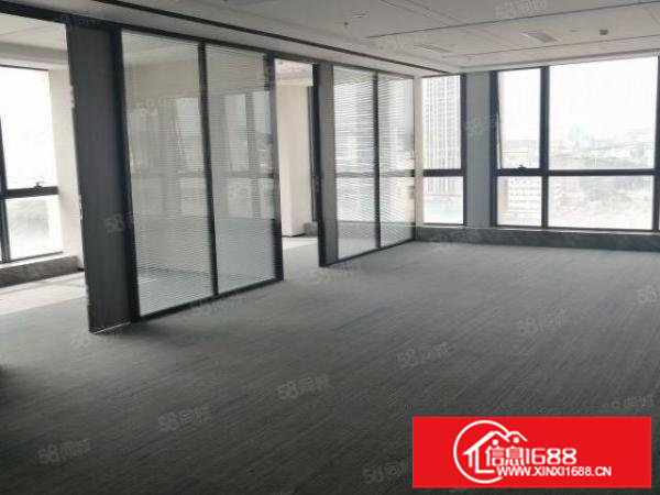 布吉地铁口原房东红本精装厂房三楼整层1000平米实用面积出租