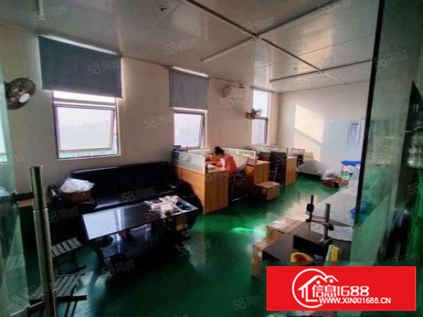 长安乌沙新出现成注塑车间1300平方厂房出租,精装修