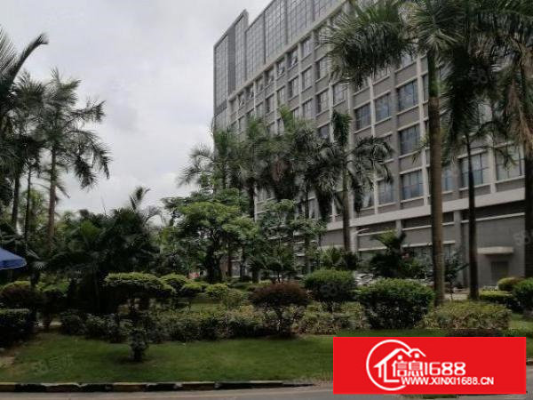 布吉地铁口原房东红本精装厂房三楼整层1000平米实用面积出租