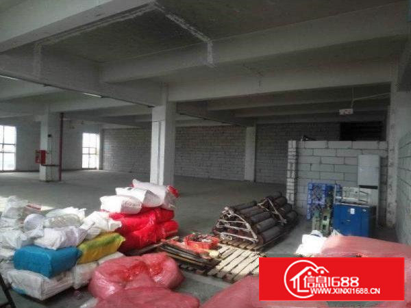 沙井三楼500平产证齐全可环评,带2吨货梯