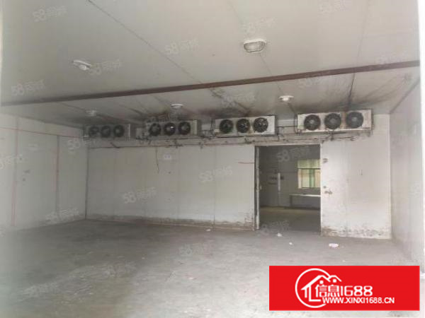 凤岗东深二线边8000平独院厂房出租。空地大,精装修,可分租